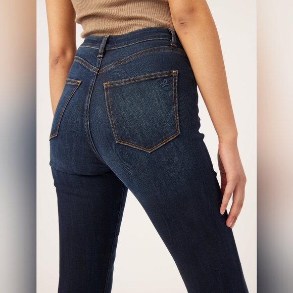 DL1961 Rachel Flare Ultra High Rise Instasculpt 33” - Picture 13 of 16